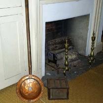 antique-brass-bed-warmer
