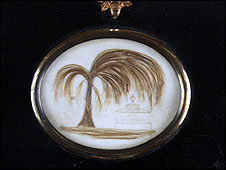 Locket with Jane Austen's hair (?)