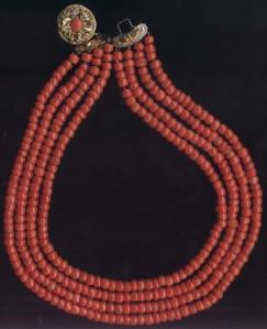 Early 19th century red coral necklace