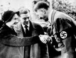 duke-and-duchess-of-windsor-with-adolph-hitler