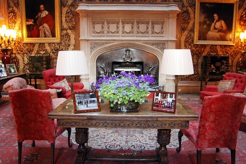 Saloon seating space Picture by Paul Hilton ©