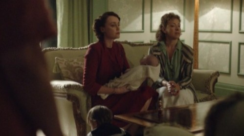 Agnes, Blanche, and baby: A happy family?