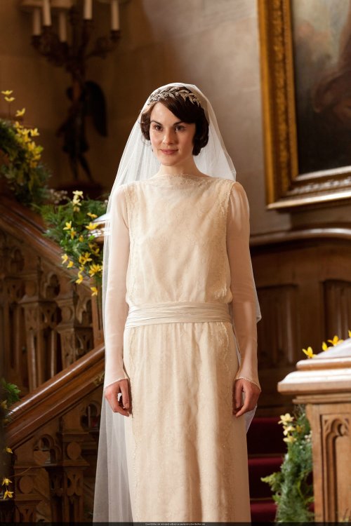 Mary-and-Matthew-Crawley-Wedding-downton-abbey-32428299-2000-3000